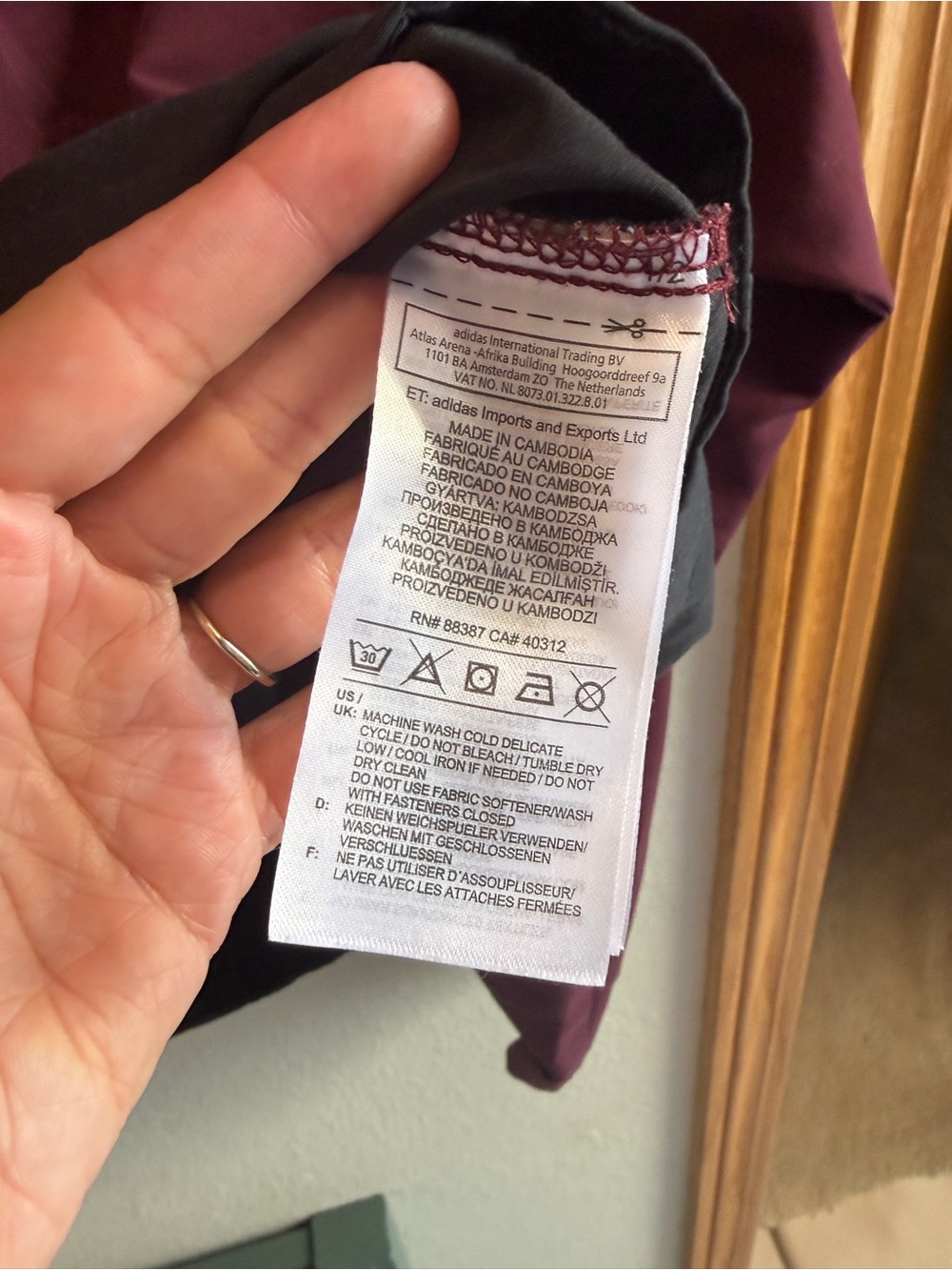 ADIDAS burgundy Colorblock windbreaker quarter zip top - Picture 6 of 7
